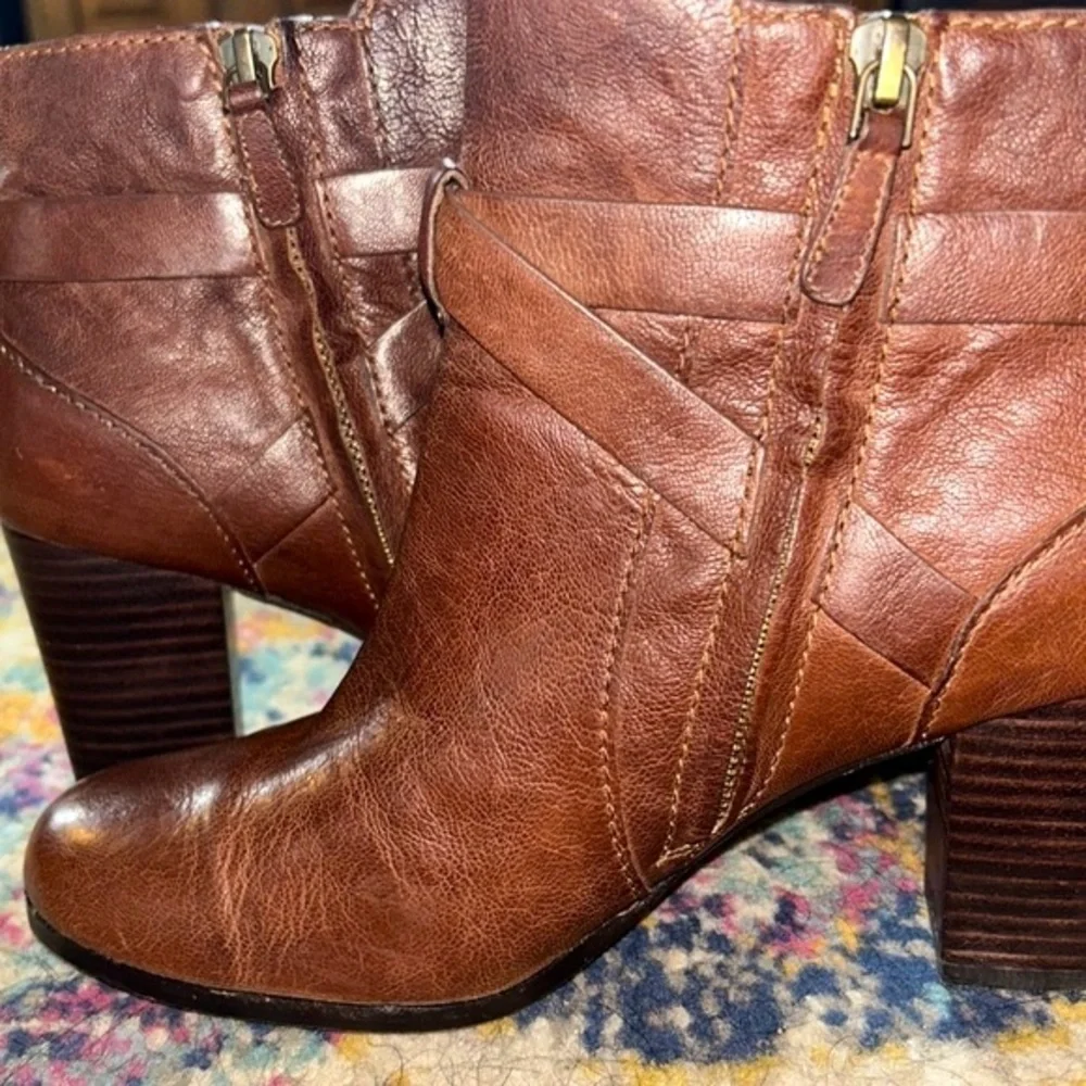COLE HAAN 